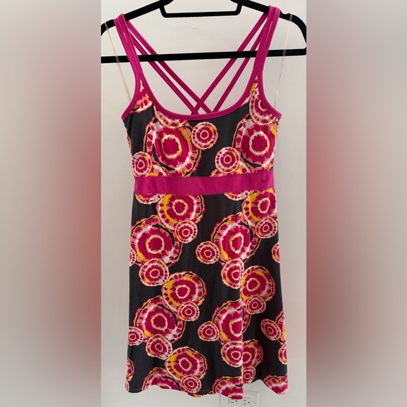 Athletic Dress | Soybu | Built In Bra | pink & black - Picture 2 of 4